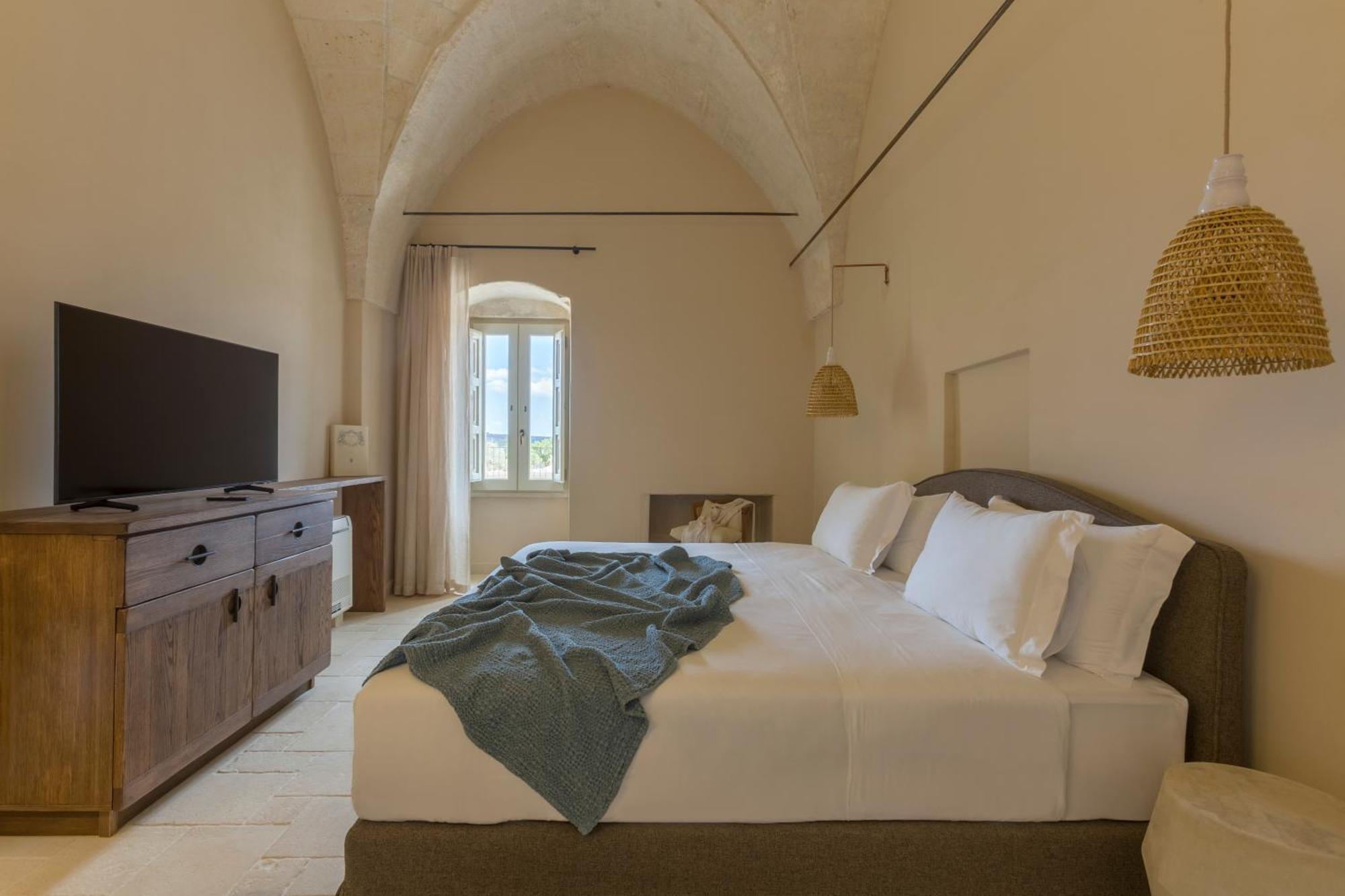 Masseria Donna Menga - The Leading Hotels Of The World Torre Lapillo Exterior foto