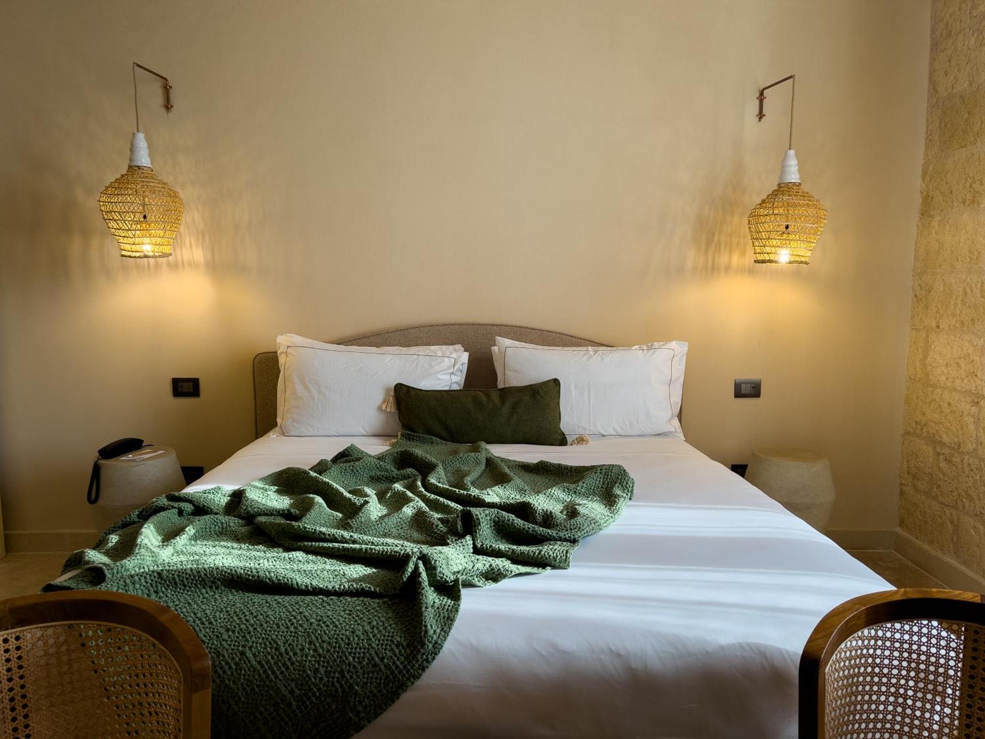 Masseria Donna Menga - The Leading Hotels Of The World Torre Lapillo Exterior foto